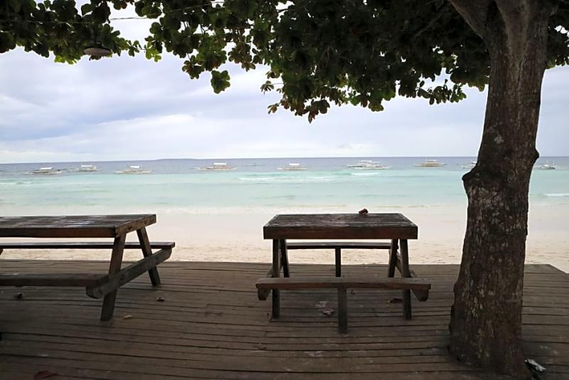 Dubay Panglao Beachfront Resort Libaong エクステリア 写真
